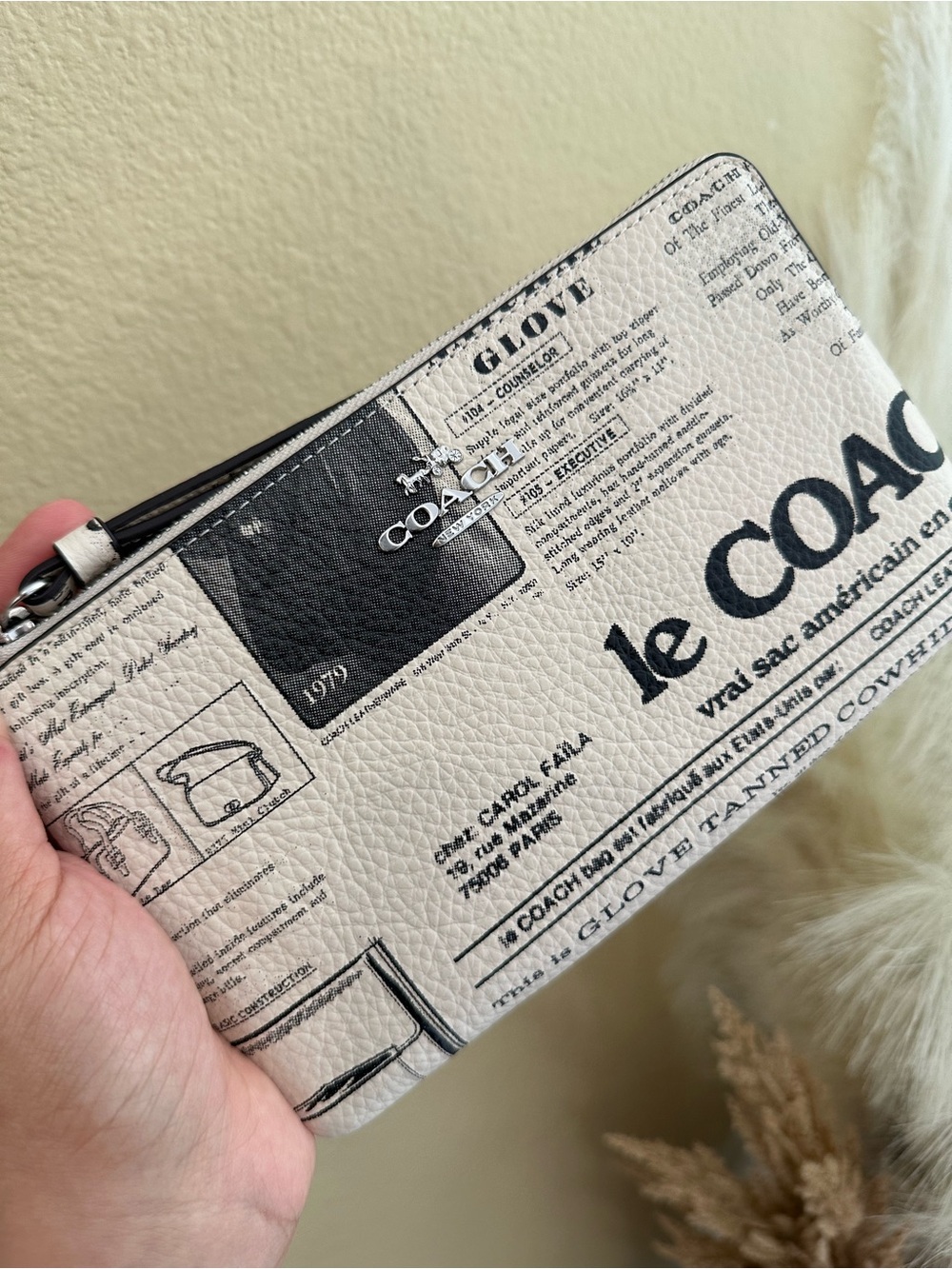 Coach Large Corner Zip Wristlet With Newspaper Print - Picture 8 of 9